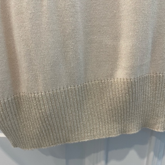 2/$40 NWT Charlie Paige Women's Gold Soft Knit Poncho Top Large XL 100% Viscose - Picture 8 of 14